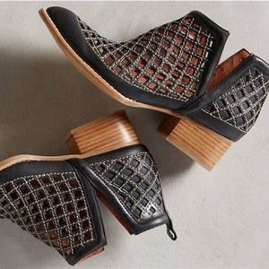 Jeffrey Campbell Black Taggart Booties